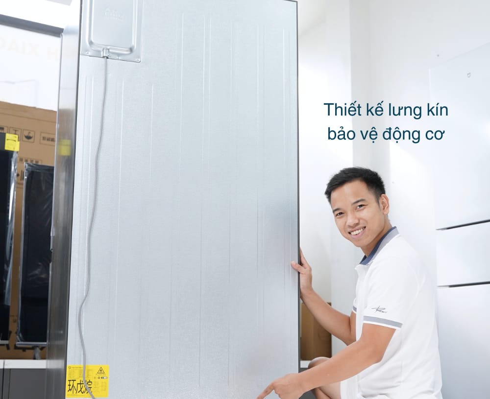 Xiaomi 4 canh 606L em Duc tongkhomi